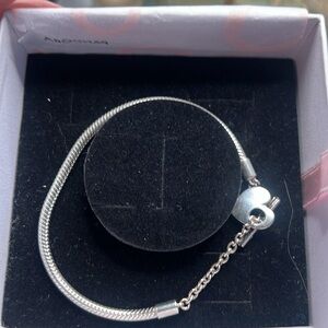 NIB Pandora Moments Heart T-Bar Snake Chain Bracelet